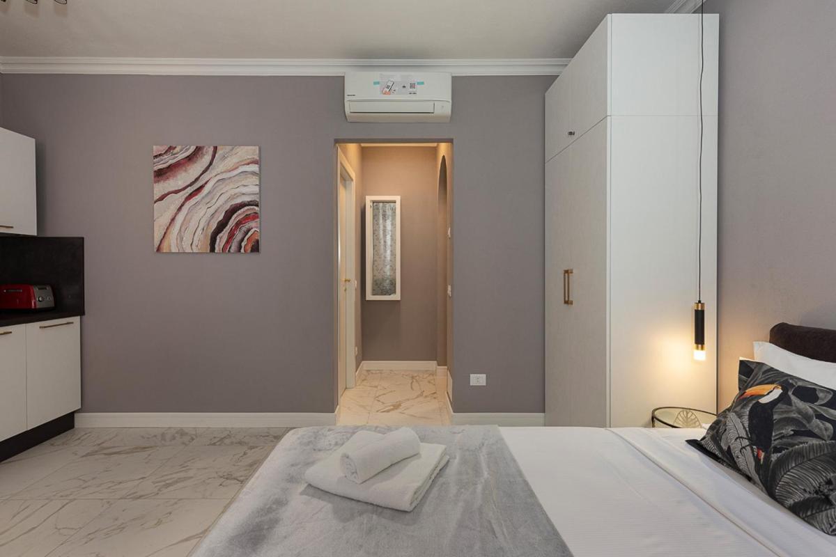 Emerald Apartment Stresa